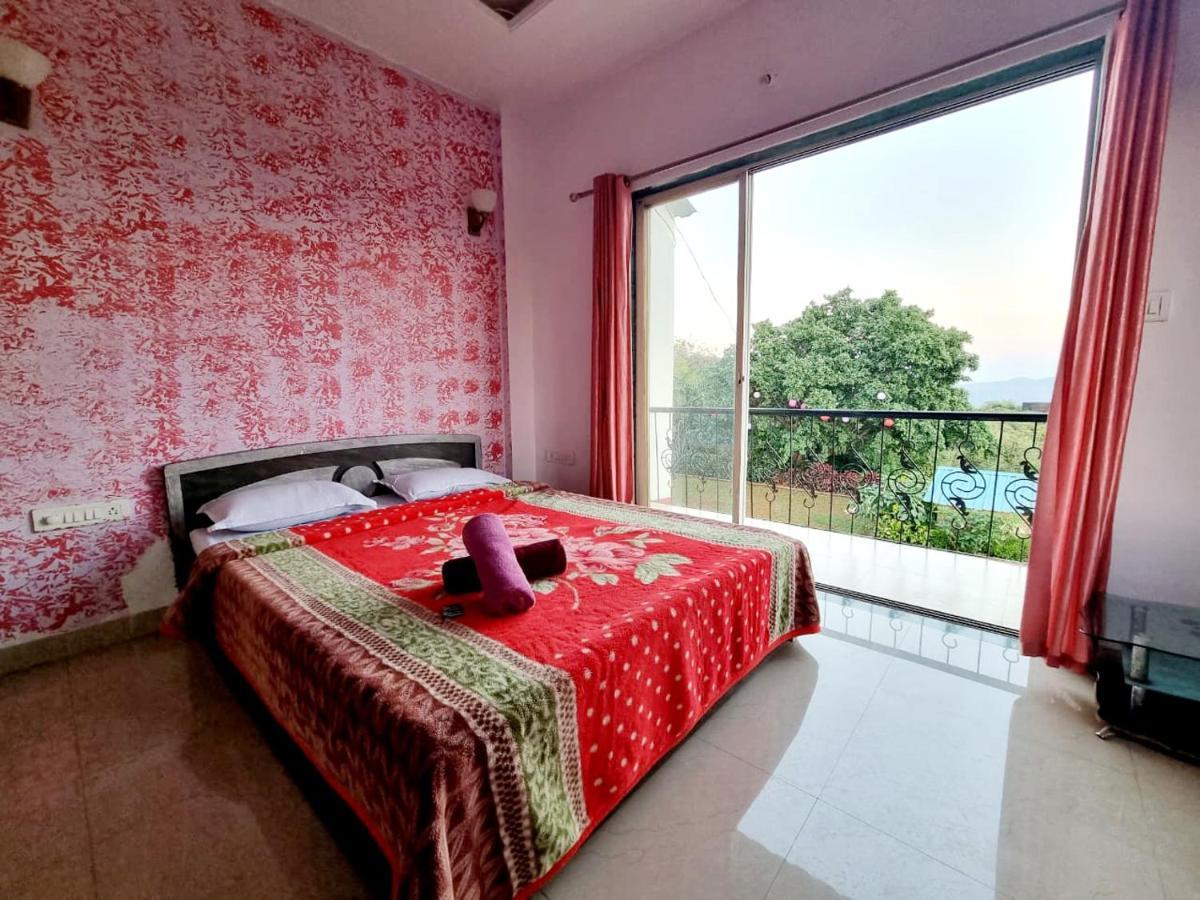 Rudrashree Villa - Besides Valley View มหาบาเลชวาร์ ภายนอก รูปภาพ